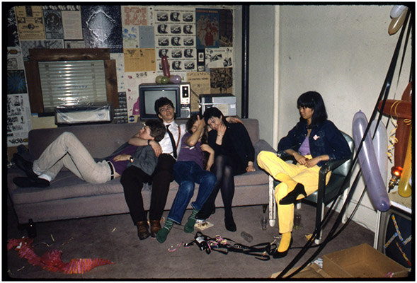 Steven Hackett, Alan Gislason, Annastacia McDonald, Jeanette Reinhardt, Deborah Fong, Video Inn, c. 1980, Courtesy of Paul Wong